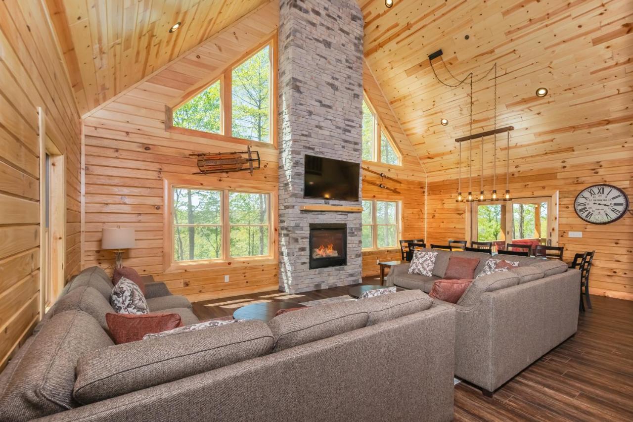 Cjs Mountain Lodge McHenry Ngoại thất bức ảnh