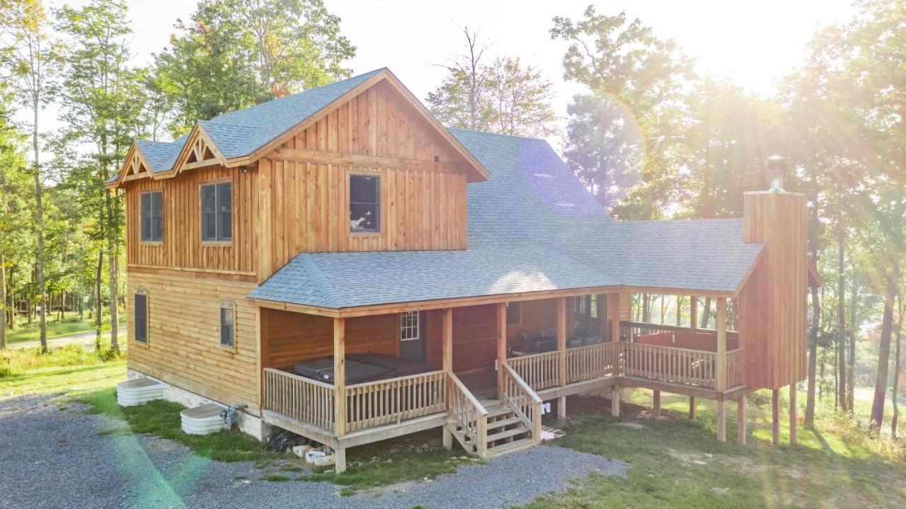 Cjs Mountain Lodge McHenry Ngoại thất bức ảnh